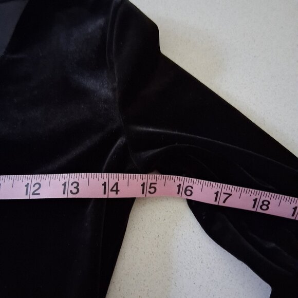 EXPRESS Long Sleeve Black Velvet Bodysuit Women's Size XS - Picture 11 of 16